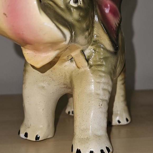 Free bundle item- Bone china elephant & mug - Picture 4 of 10